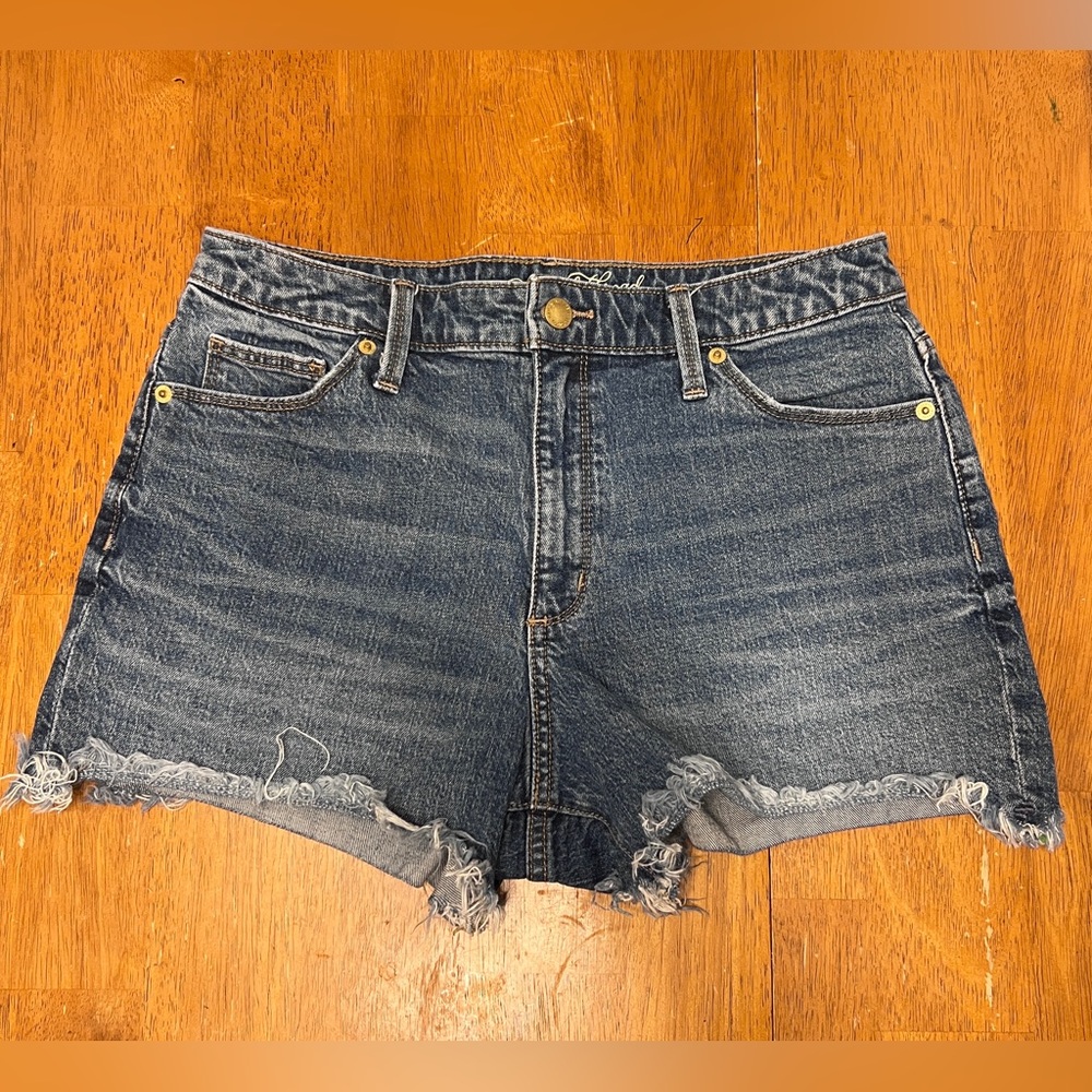 Universal Thread High Rise Shortie Jean Shorts Size 10